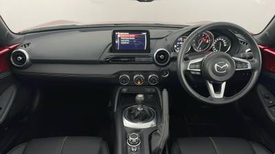 2020 MAZDA MX-5 interior