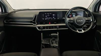 2021 KIA SPORTAGE interior