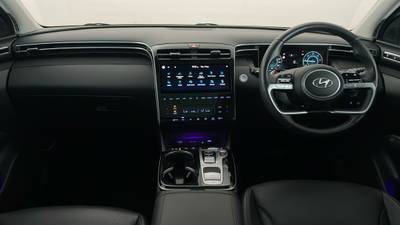 2022 HYUNDAI TUCSON interior