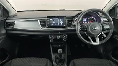 2018 Kia Rio interior