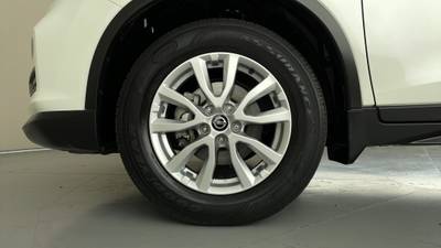 2018 NISSAN X-TRAIL gallery