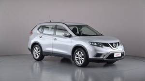 2015 NISSAN X-TRAIL
