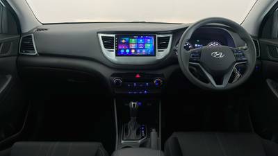 2015 HYUNDAI TUCSON interior