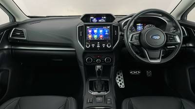 2017 SUBARU IMPREZA interior