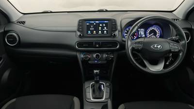 2018 HYUNDAI KONA interior