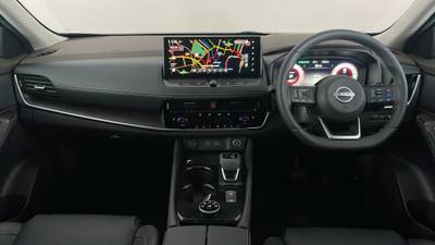 2023 NISSAN X-TRAIL interior