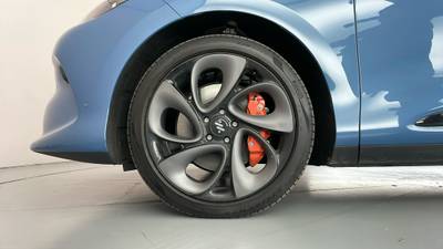 2025 MG IM6 gallery