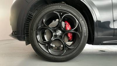 2022 ALFA ROMEO STELVIO gallery