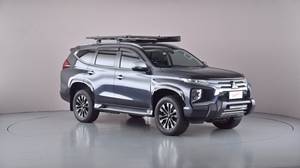 2020 MITSUBISHI PAJERO SPORT