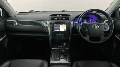 2016 TOYOTA AURION interior