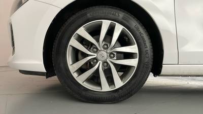 2017 HYUNDAI I30 gallery