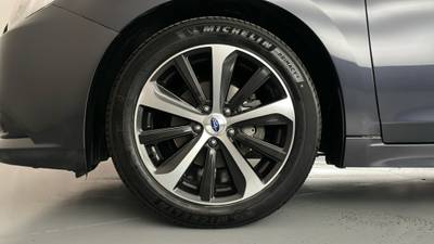 2017 SUBARU LIBERTY gallery