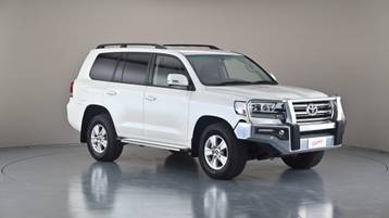 2020 TOYOTA LANDCRUISER