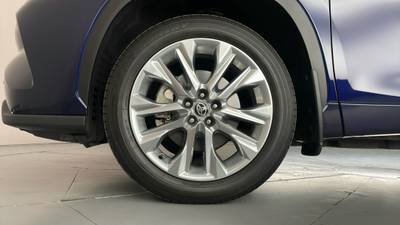 2021 TOYOTA KLUGER gallery