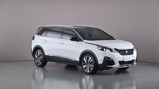 2019 PEUGEOT 5008