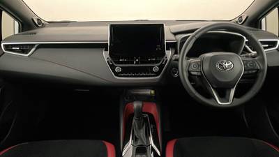 2022 TOYOTA COROLLA interior
