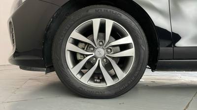 2017 HYUNDAI I30 gallery