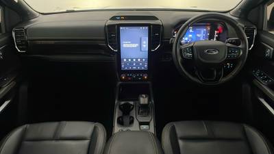 2024 FORD RANGER interior