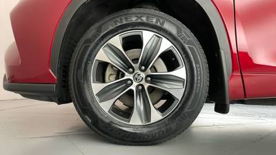 2021 TOYOTA KLUGER gallery