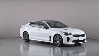 2021 KIA STINGER
