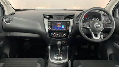 2023 NISSAN NAVARA interior