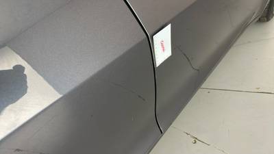 2021 TESLA MODEL 3 imperfections
