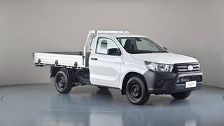 2022 TOYOTA HILUX