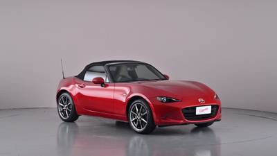 2016 MAZDA MX-5 interior