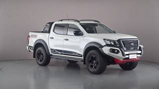 2021 NISSAN NAVARA