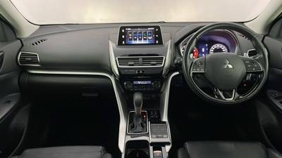 2017 MITSUBISHI ECLIPSE CROSS interior