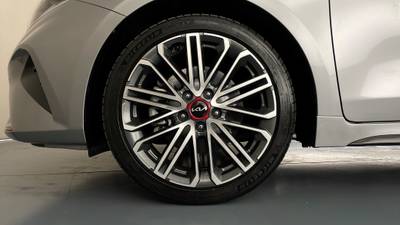 2023 KIA CERATO gallery