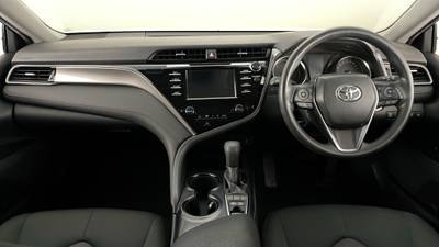 2019 TOYOTA CAMRY interior