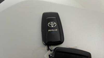 2023 TOYOTA RAV4 imperfections