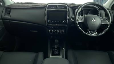 2023 MITSUBISHI ASX interior