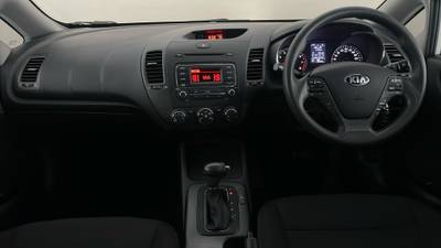 2014 KIA CERATO interior