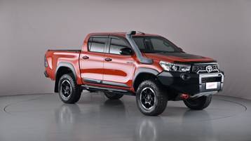 2018 TOYOTA HILUX