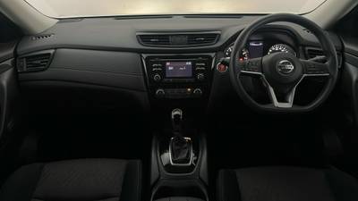 2020 Nissan X-Trail interior