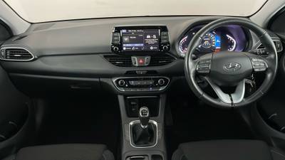 2020 Hyundai i30 interior