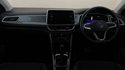 2022 VOLKSWAGEN T-ROC interior