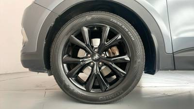 2017 Hyundai Santa Fe gallery