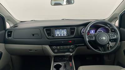 2020 KIA CARNIVAL interior