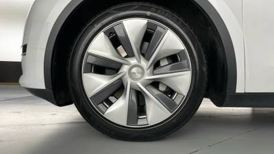 2023 TESLA MODEL Y gallery