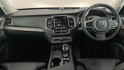 2021 Volvo XC90 interior