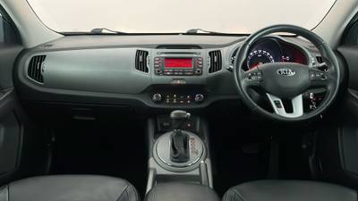 2015 KIA SPORTAGE interior