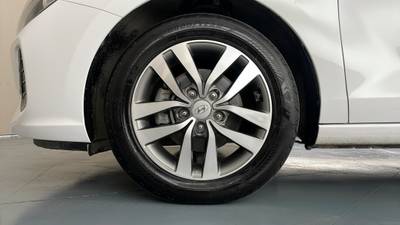 2018 HYUNDAI I30 gallery