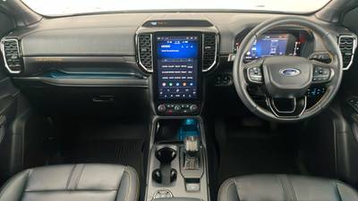 2024 FORD RANGER interior