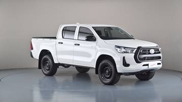 2023 TOYOTA HILUX