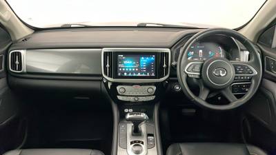 2022 GWM UTE interior