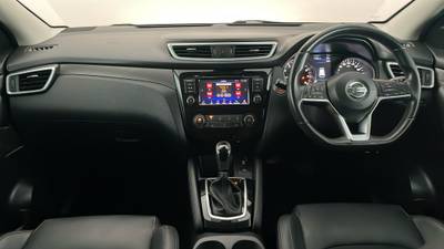 2020 NISSAN QASHQAI interior