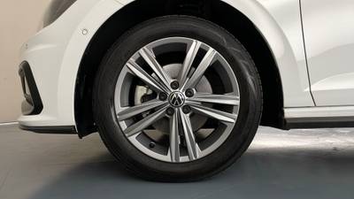 2021 VOLKSWAGEN POLO gallery